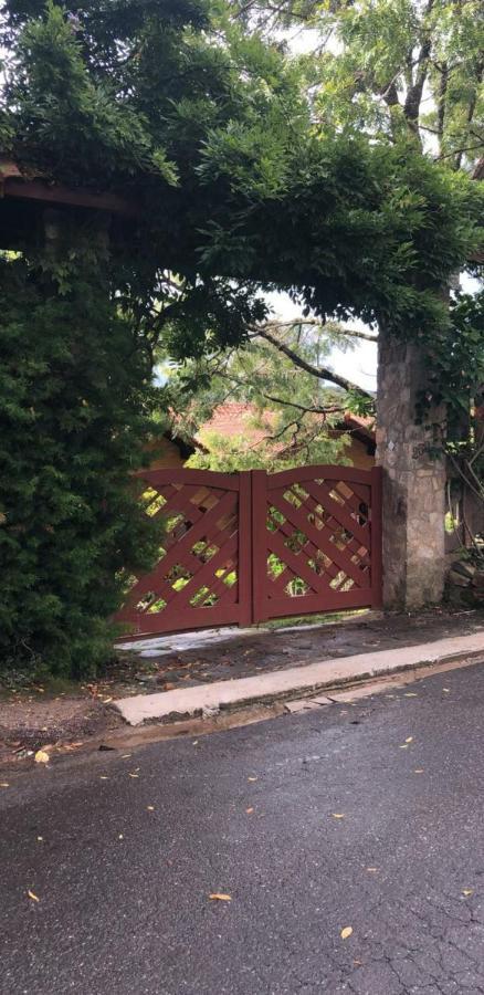فيلا مونتي فيرديفي Casa Das Glicinias Perto Do Centro المظهر الخارجي الصورة