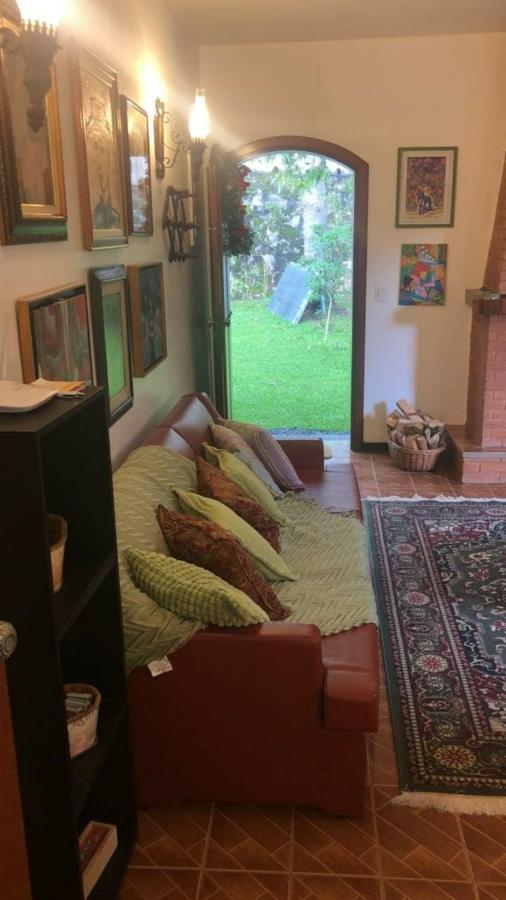 فيلا مونتي فيرديفي Casa Das Glicinias Perto Do Centro المظهر الخارجي الصورة