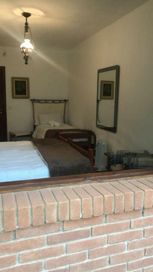 فيلا مونتي فيرديفي Casa Das Glicinias Perto Do Centro المظهر الخارجي الصورة